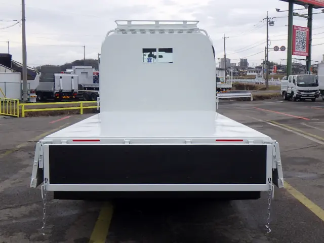 いすゞ エルフ 2RG-NPR88AR(2WD)の写真7