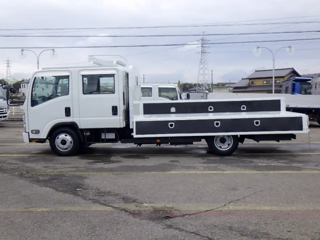 いすゞ エルフ 2RG-NPR88AR(2WD)の写真8