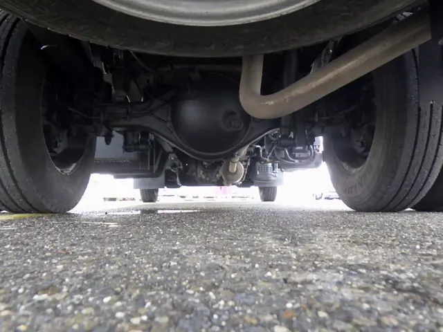 いすゞ エルフ 2RG-NPR88AR(2WD)の写真22