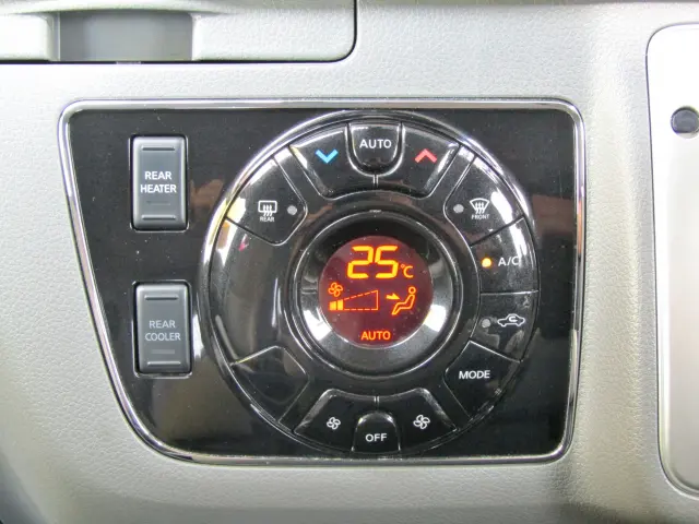 日産 キャラバン CBF-DS8E26(4WD)の写真25