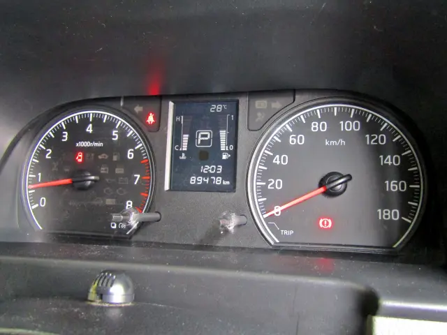 日産 キャラバン CBF-DS8E26(4WD)の写真34