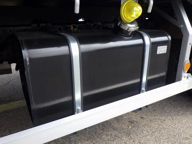 いすゞ フォワード 2RG-FRR90S2(2WD)の写真41