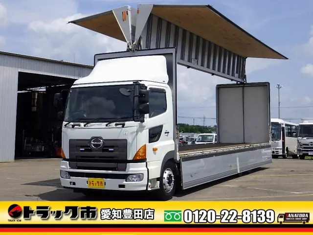 日野 プロフィア QKG-FQ1EWBG(6x4)の写真1