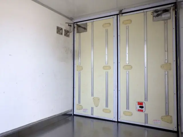 日野 デュトロ TKG-XZC605M(2WD)の写真43