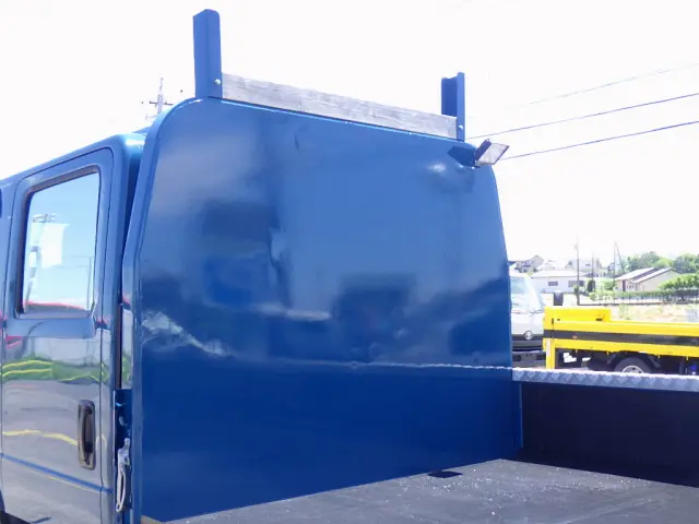 いすゞ エルフ 2RG-NLR88AR(2WD)の写真17