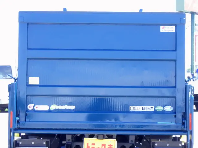 いすゞ エルフ 2RG-NLR88AR(2WD)の写真18