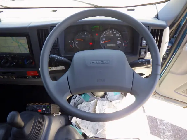 いすゞ エルフ 2RG-NLR88AR(2WD)の写真28