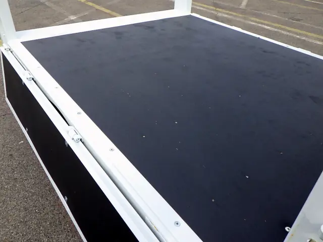 三菱 キャンター 2RG-FBA20(2WD)の写真9