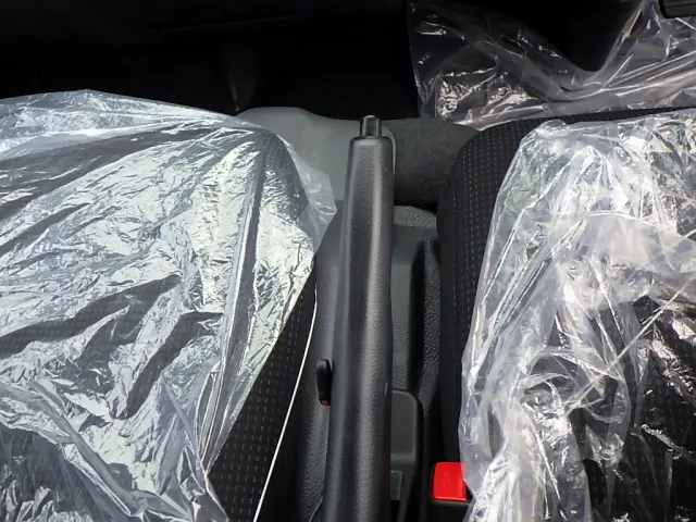 三菱 キャンター 2RG-FBA20(2WD)の写真22