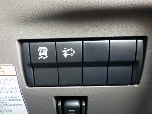 三菱 キャンター 2RG-FBA20(2WD)の写真30