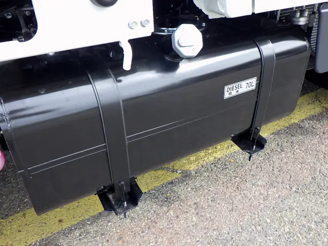 三菱 キャンター 2RG-FBA20(2WD)の写真48