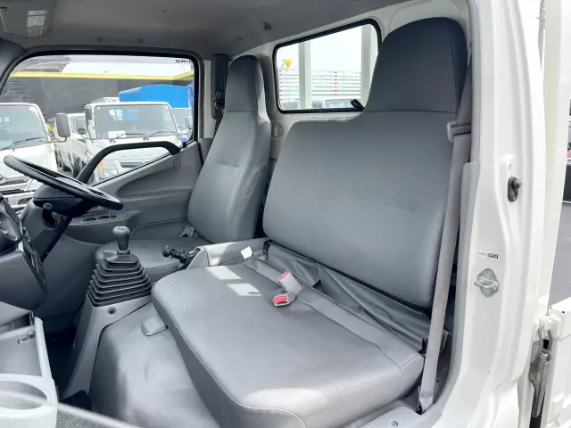 日野 デュトロ TKG-XZC605Mの写真15