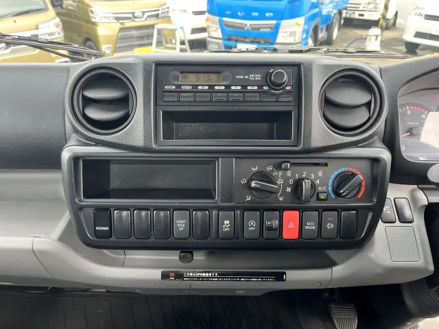 日野 デュトロ TKG-XZC605Mの写真18