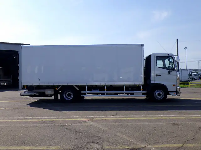 日野 レンジャー 2PG-FC2ABG(2WD)の写真5