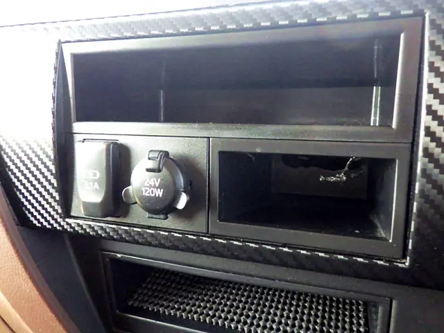 日野 レンジャー 2PG-FC2ABG(2WD)の写真18