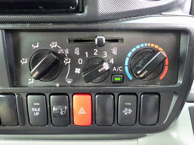 トヨタ トヨエース LDF-KDY241(2WD)の写真11