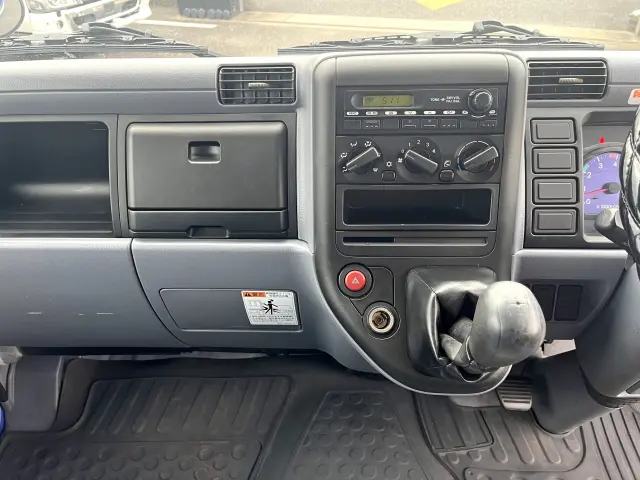 三菱 キャンターガッツ PDG-FB70B(2WD)の写真23