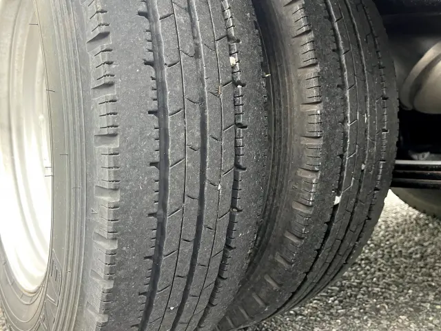 三菱 キャンターガッツ PDG-FB70B(2WD)の写真45