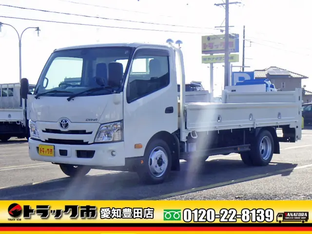 トヨタ ダイナ 2RG-XZU710(2WD)の写真1