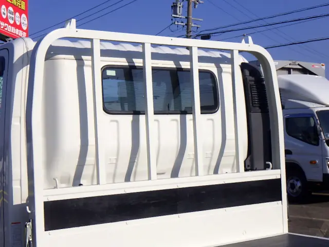 トヨタ ダイナ 2RG-XZU710(2WD)の写真9