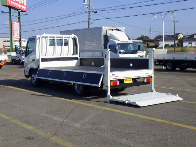 トヨタ ダイナ 2RG-XZU710(2WD)の写真26