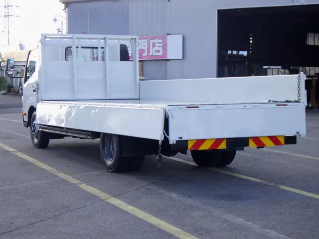 日野 デュトロ 2KG-XZU730M(2WD)の写真8