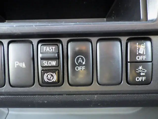 日野 デュトロ 2KG-XZU730M(2WD)の写真23