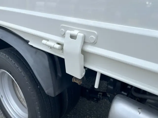 日野 デュトロ 2RG-XZC605M(2WD)の写真6