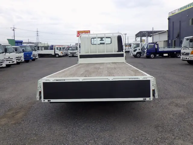 トヨタ ダイナ TPG-XZU722(2WD)の写真7