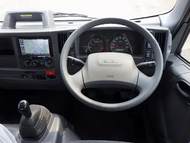 いすゞ エルフ 2RG-NNS88AN(4WD)の写真11