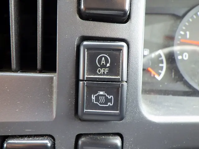 いすゞ エルフ 2RG-NNS88AN(4WD)の写真18