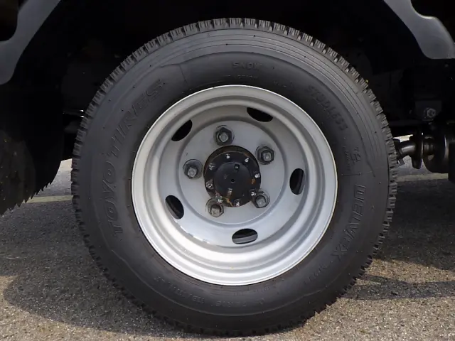 いすゞ エルフ 2RG-NNS88AN(4WD)の写真25