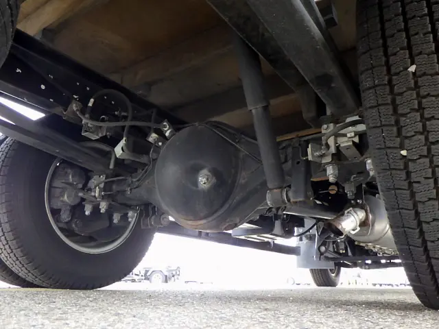 いすゞ エルフ 2RG-NNS88AN(4WD)の写真28