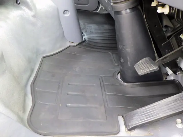 いすゞ エルフ 2RG-NNS88AN(4WD)の写真46