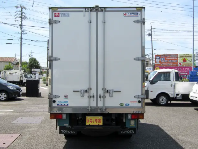 スタンバイ電源付きなので、エンジンを使わず冷凍庫を冷やすことが可能！予冷や夜積みに最適の１台です！！|トヨタ ダイナ 2RG-XZC605(2WD)の写真6