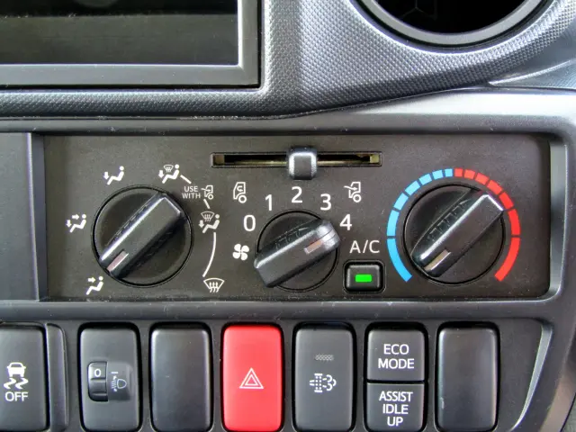 トヨタ ダイナ 2RG-XZC605(2WD)の写真25