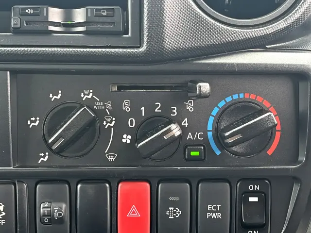 日野 デュトロ 2RG-XZC605M(2WD)の写真26