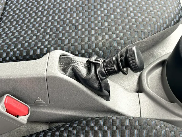 日野 デュトロ 2RG-XZC605M(2WD)の写真29