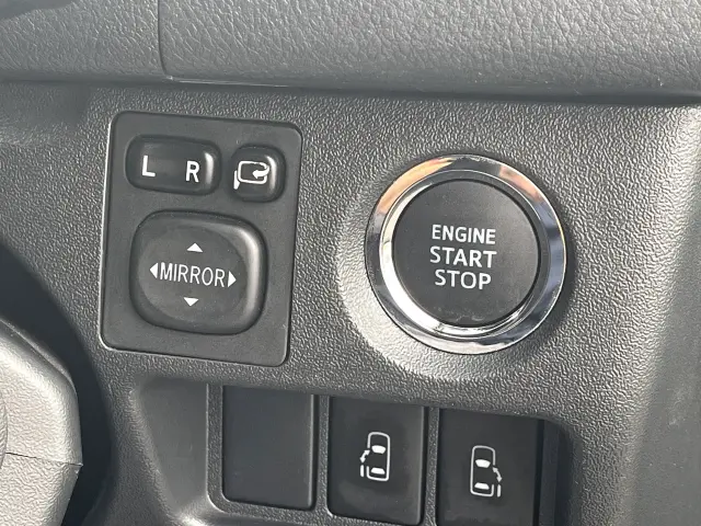 トヨタ ハイエースバン 3BF-TRH200V(2WD)の写真24