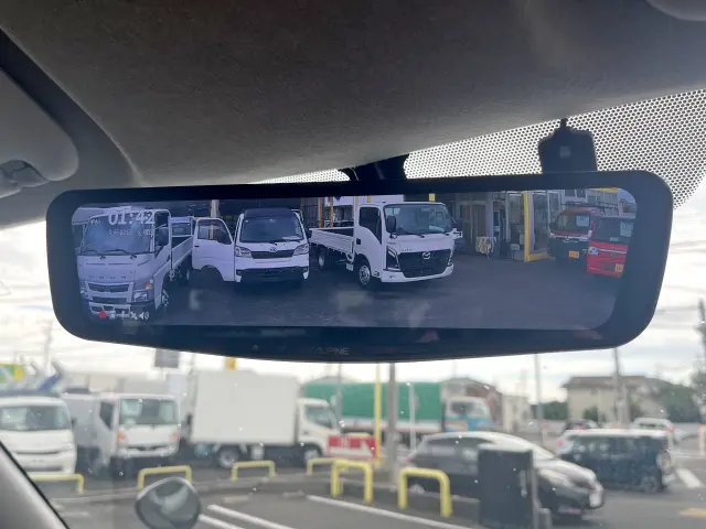 トヨタ ハイエースバン 3BF-TRH200V(2WD)の写真26