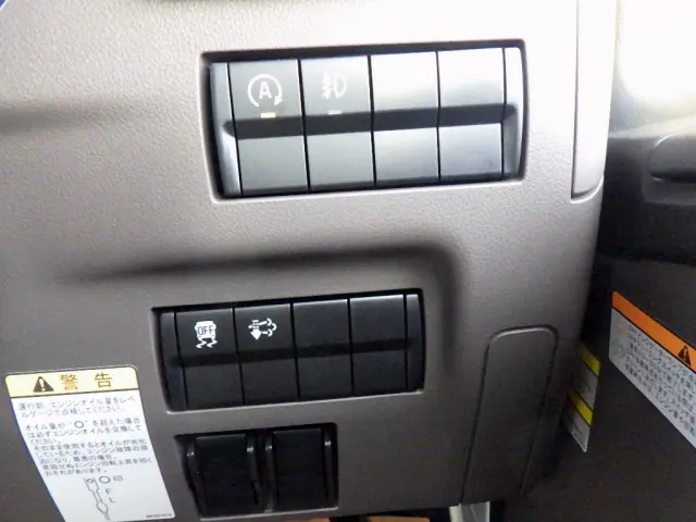 三菱 キャンター 2PG-FEBS0(2WD)の写真16