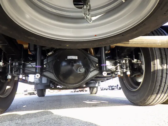 三菱 キャンター 2PG-FEBS0(2WD)の写真21