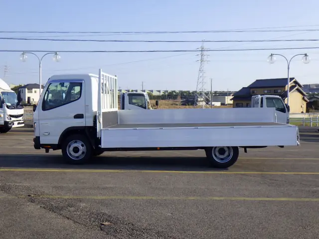 三菱 キャンター 2PG-FEBS0(2WD)の写真28