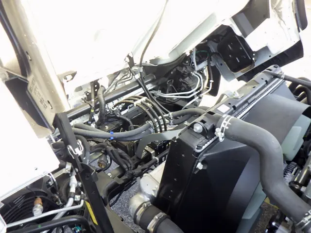 三菱 キャンター 2PG-FEBS0(2WD)の写真39