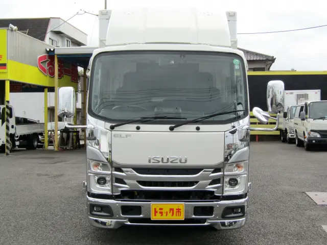 ３０００ｃｃのディーゼルエンジンに６ＭＴを搭載☆フル積載でも元気よく走ってくれます♪|いすゞ エルフ 2RG-NMR88AN(2WD)の写真2
