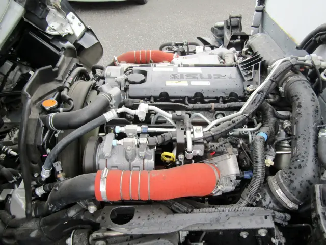 いすゞ エルフ 2RG-NMR88AN(2WD)の写真41