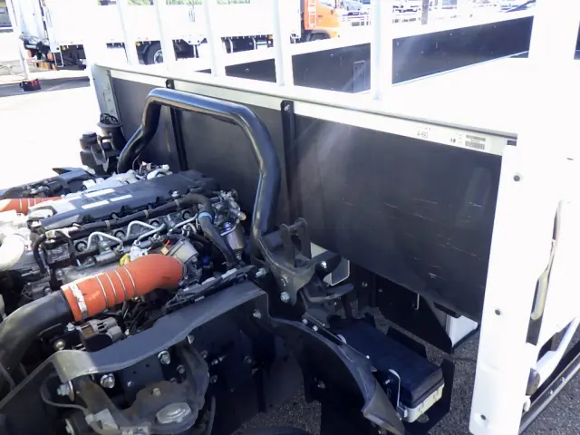 いすゞ エルフ 2RG-NPR88AR(2WD)の写真26