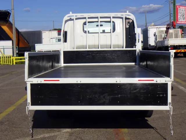 いすゞ エルフ 2RG-NPR88AR(2WD)の写真30