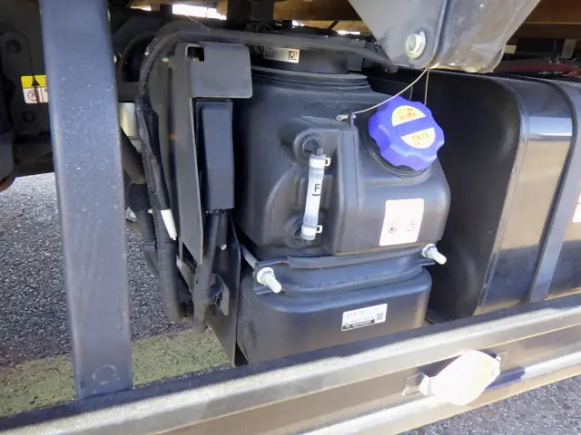 いすゞ エルフ 2RG-NPR88AR(2WD)の写真35