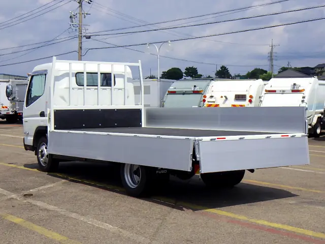 三菱 キャンター 2PG-FEBS0(2WD)の写真38
